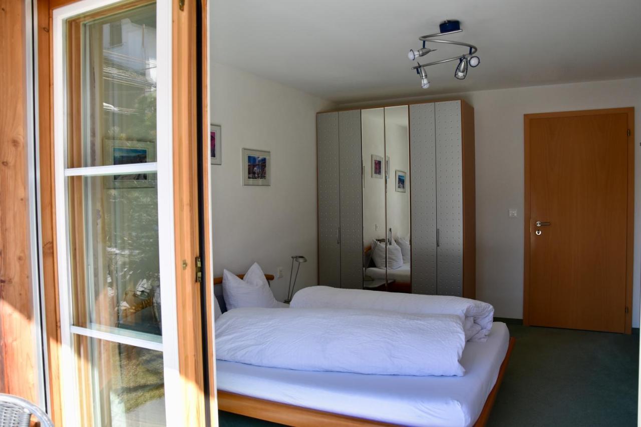 Schnider Bed&Breakfast Und Cafe Vals Exterior photo