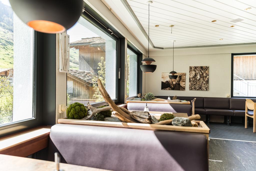 Schnider Bed&Breakfast Und Cafe Vals Exterior photo