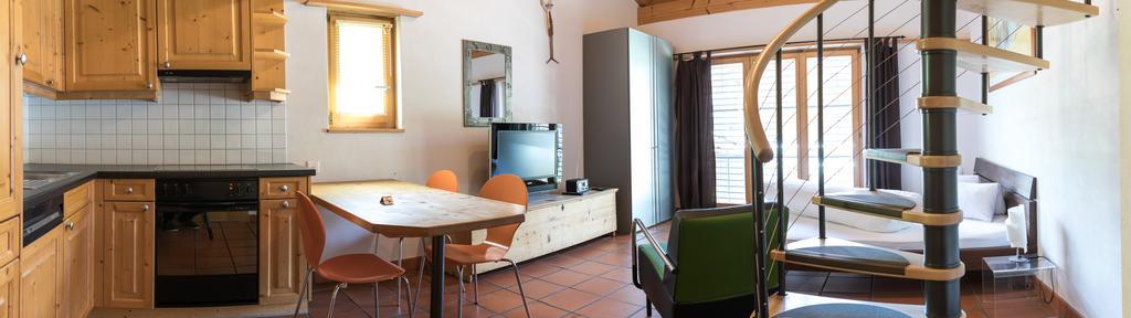 Schnider Bed&Breakfast Und Cafe Vals Exterior photo