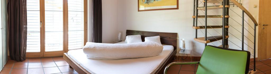 Schnider Bed&Breakfast Und Cafe Vals Exterior photo
