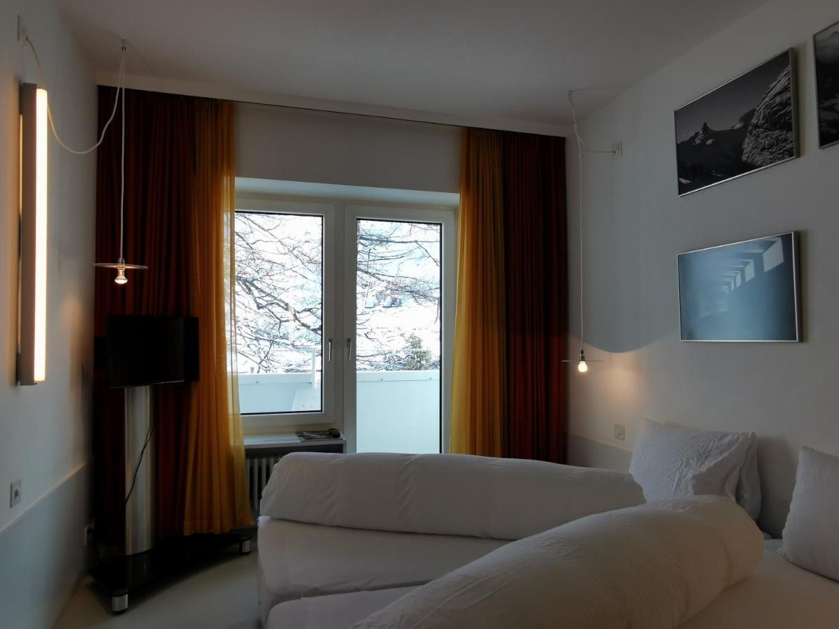 Schnider Bed&Breakfast Und Cafe Vals Exterior photo